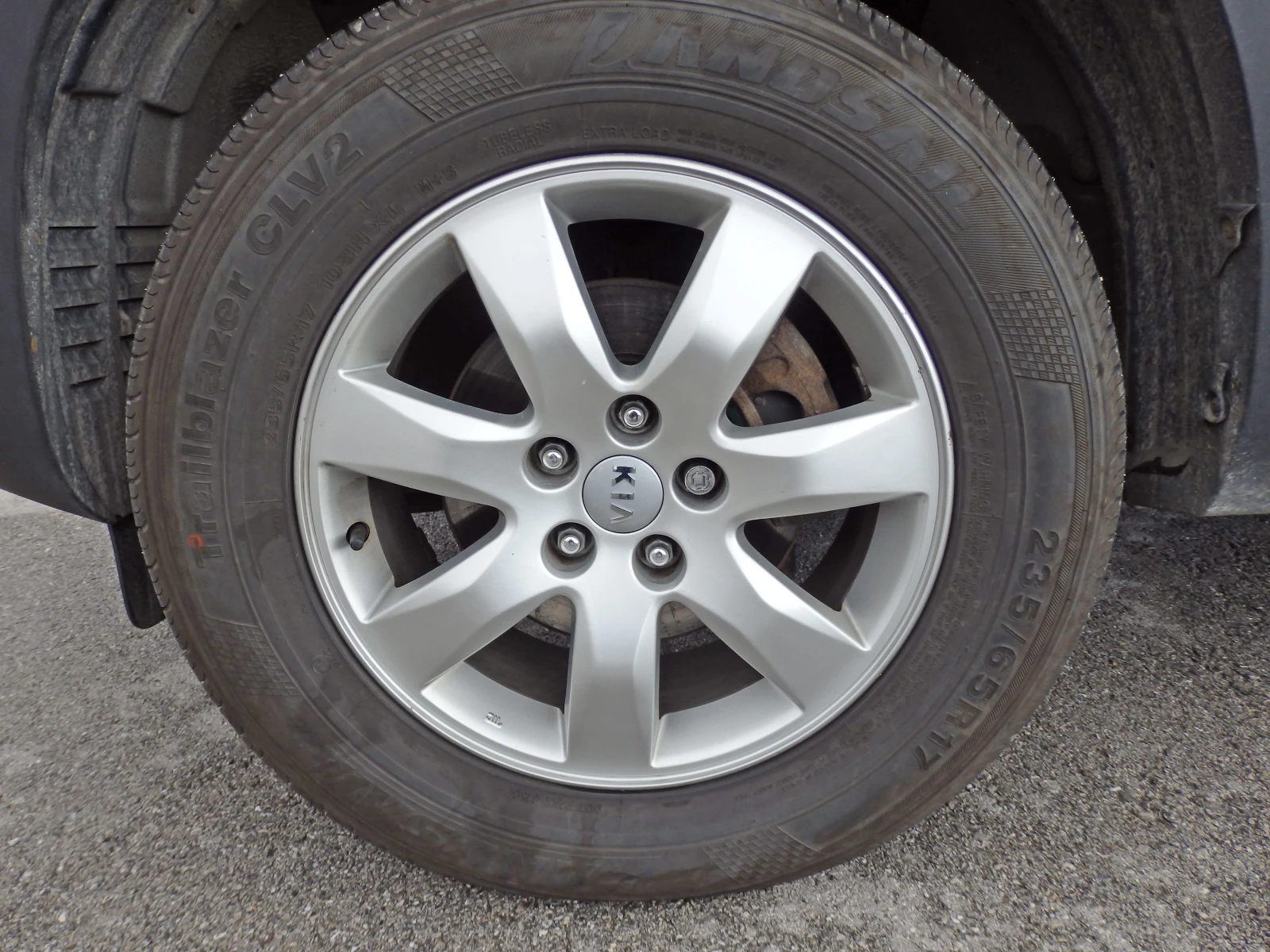 Kia Sorento LX, снимка 13 - Автомобили и джипове - 53852456