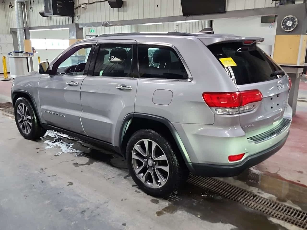 Jeep Grand cherokee * LIMITED * CARFAX * ЦЕНА ДО БГ, снимка 4 - Автомобили и джипове - 54113100