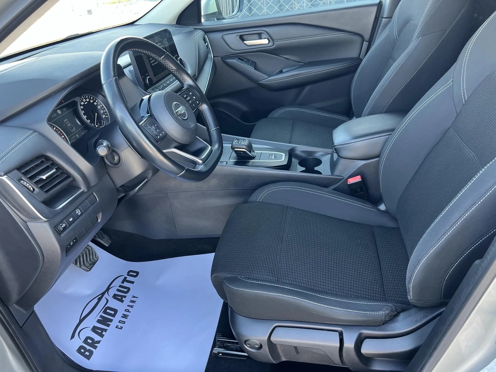 Nissan Qashqai * MILD HYBRID * 158k.c. , снимка 8 - Автомобили и джипове - 54437492