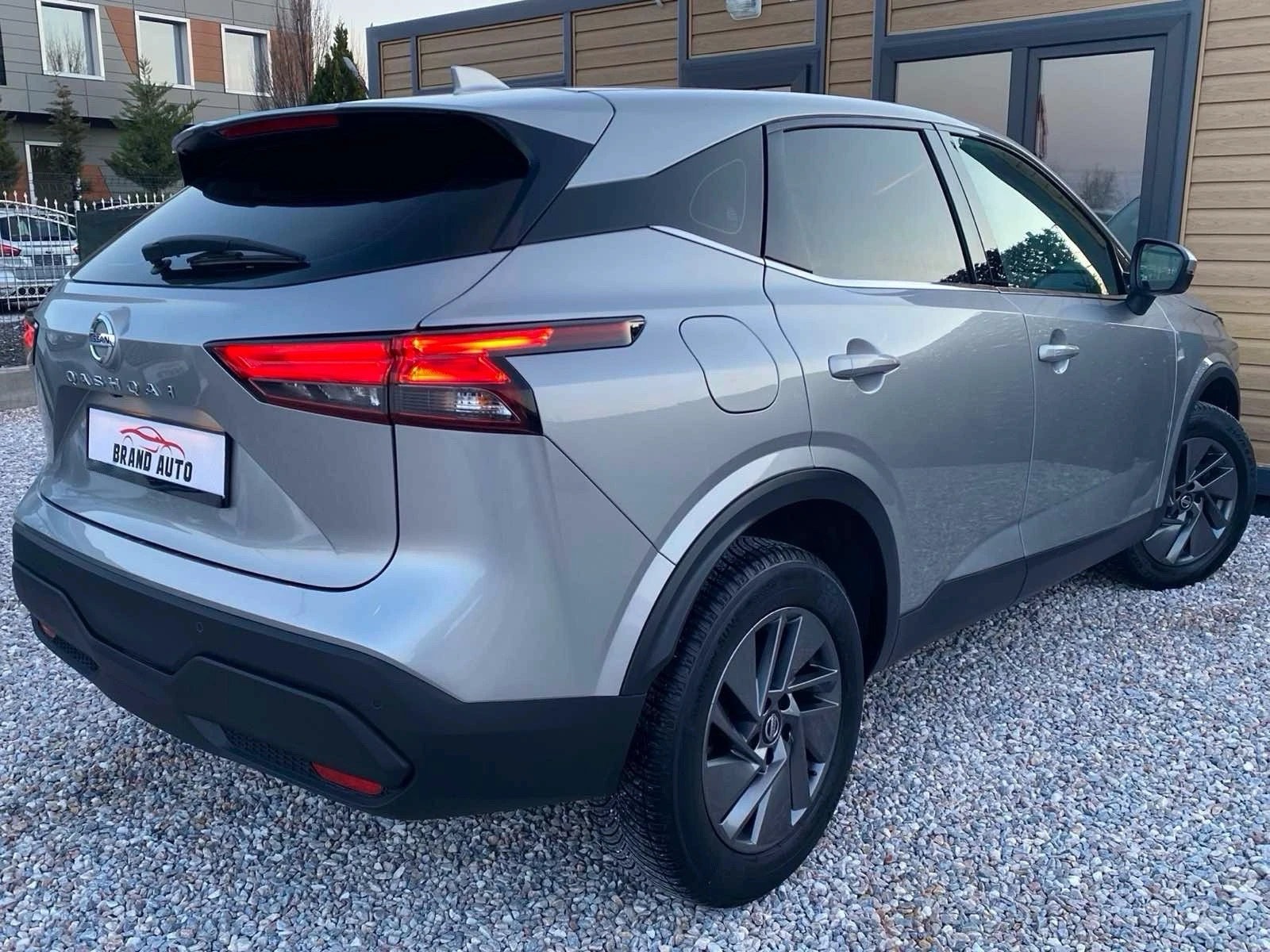 Nissan Qashqai * MILD HYBRID * 158k.c. , снимка 5 - Автомобили и джипове - 54437492