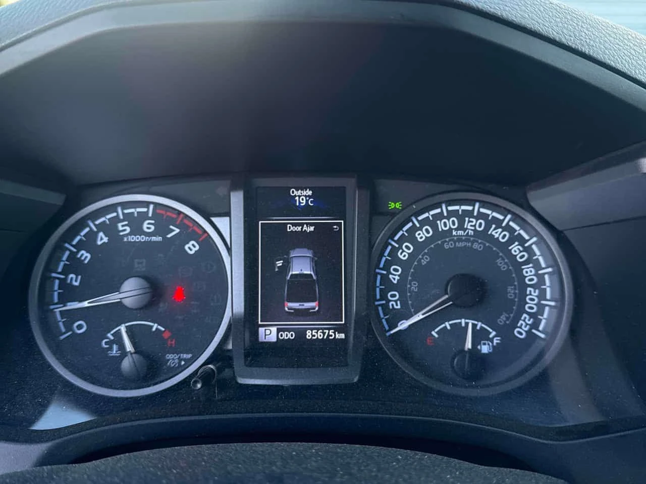 Toyota Tacoma * 4x4 Double Cab SB * CARFAX * ��� ������������ �� | Mobile.bg � ����������� 17