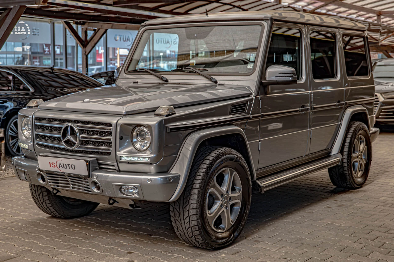 Mercedes-Benz G 350 Distronic/Камера/Обдухване/Подгрев 4х/Печка/, снимка 3 - Автомобили и джипове - 55637762