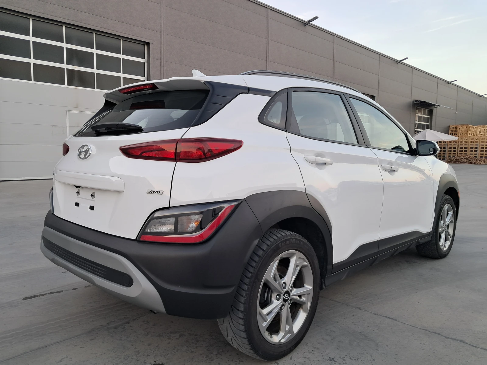 Hyundai Kona 2.0 AWD, снимка 4 - Автомобили и джипове - 56432983