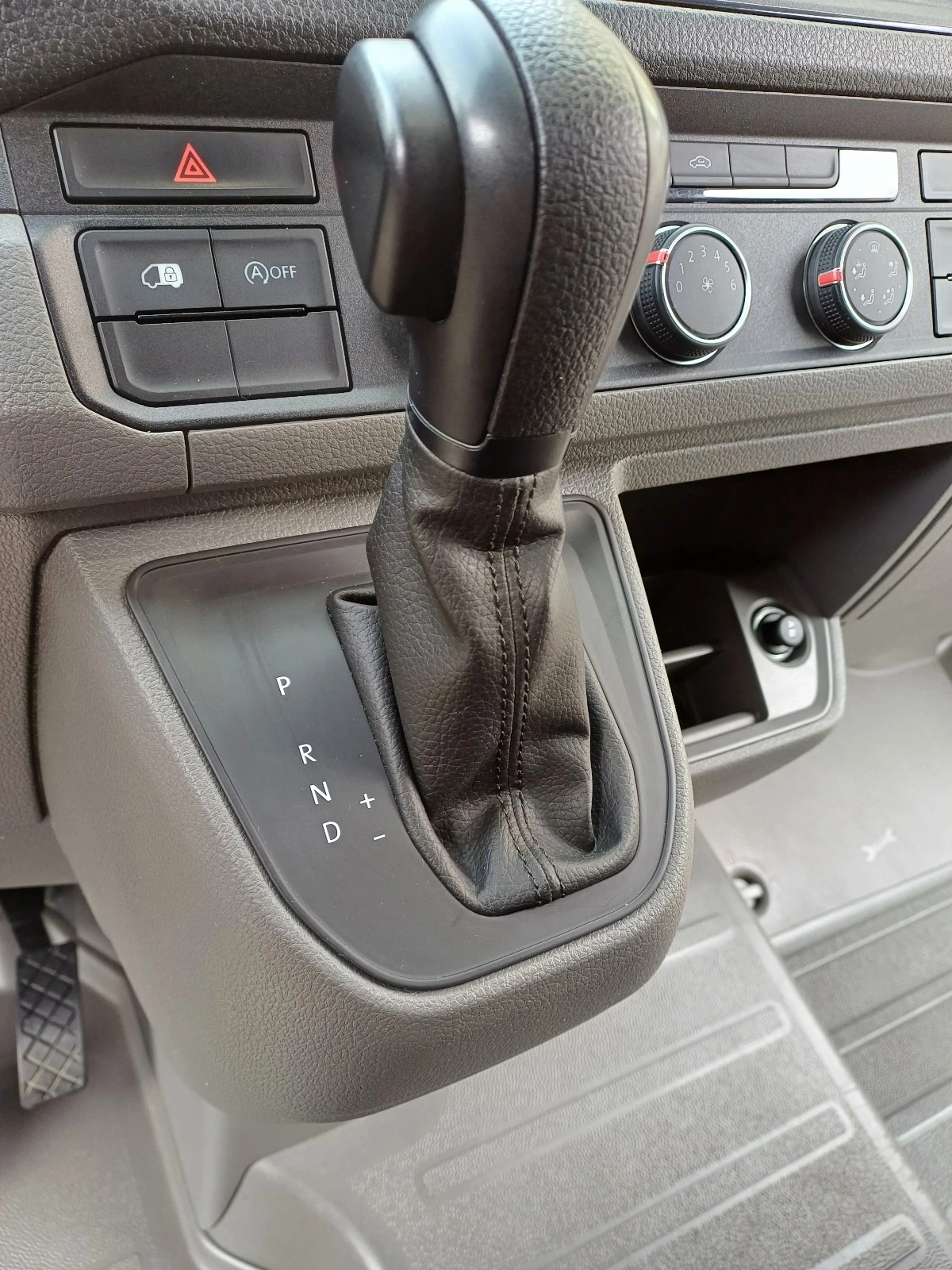 Man TGE 3.140 2    | Mobile.bg   11