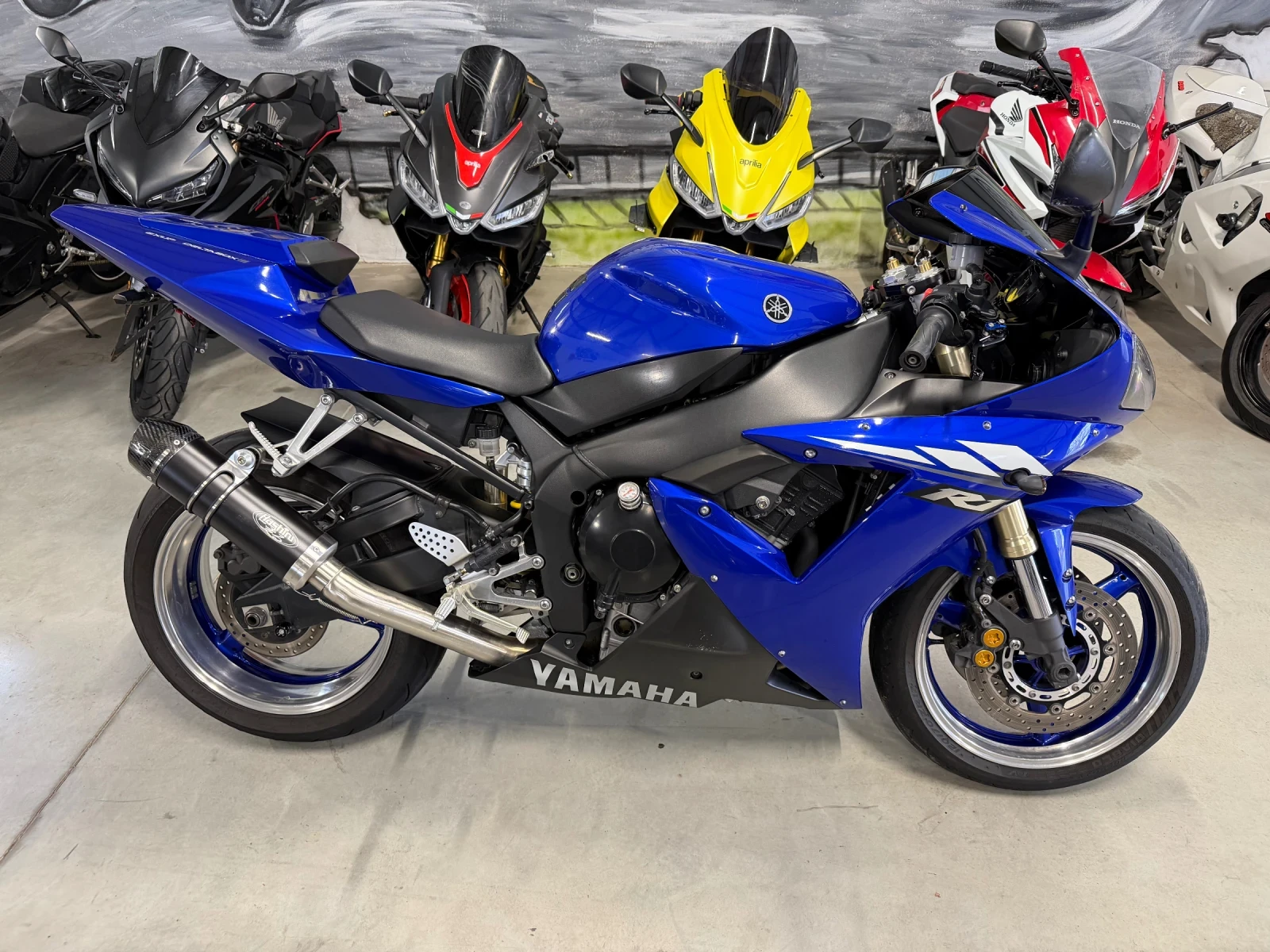 Yamaha YZF-R1 R1 - изображение 2