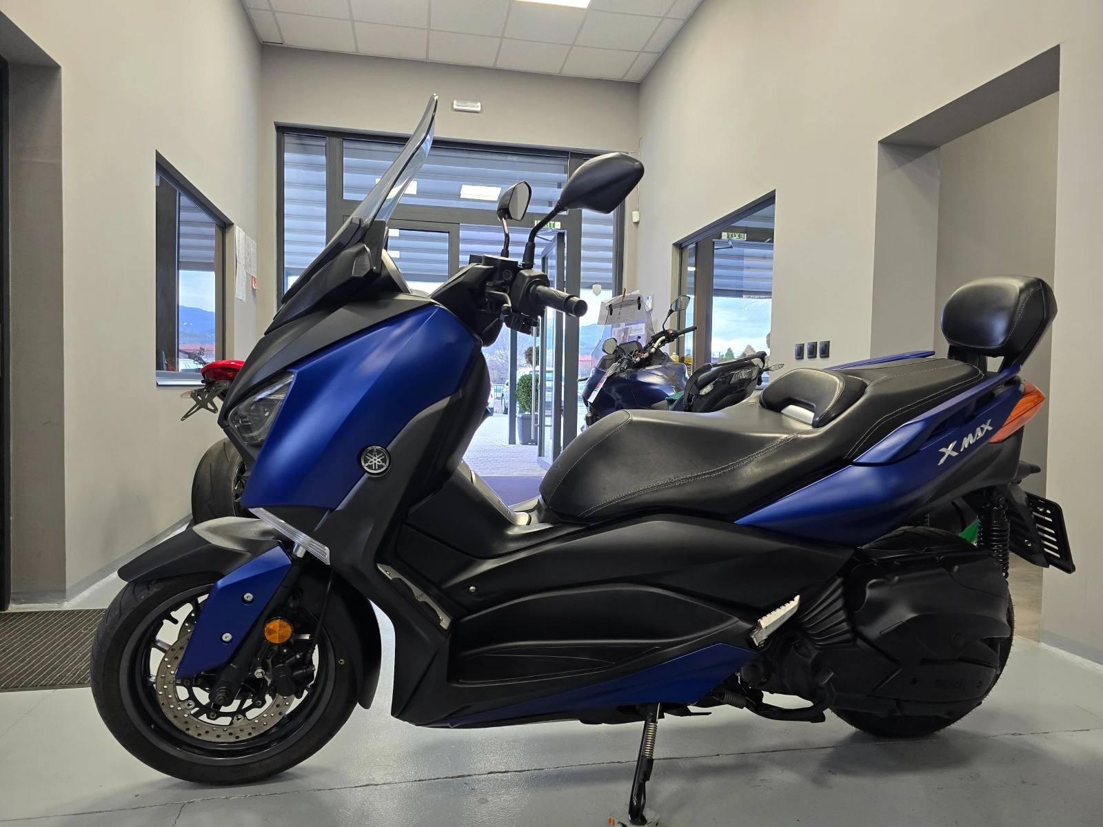 Yamaha X-max 400ie, ABS-TCS!, снимка 6 - Мотоциклети и мототехника - 54111669