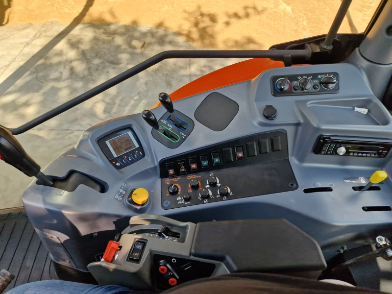 Трактор Kubota M110GH, снимка 12 - Селскостопанска техника - 38873204