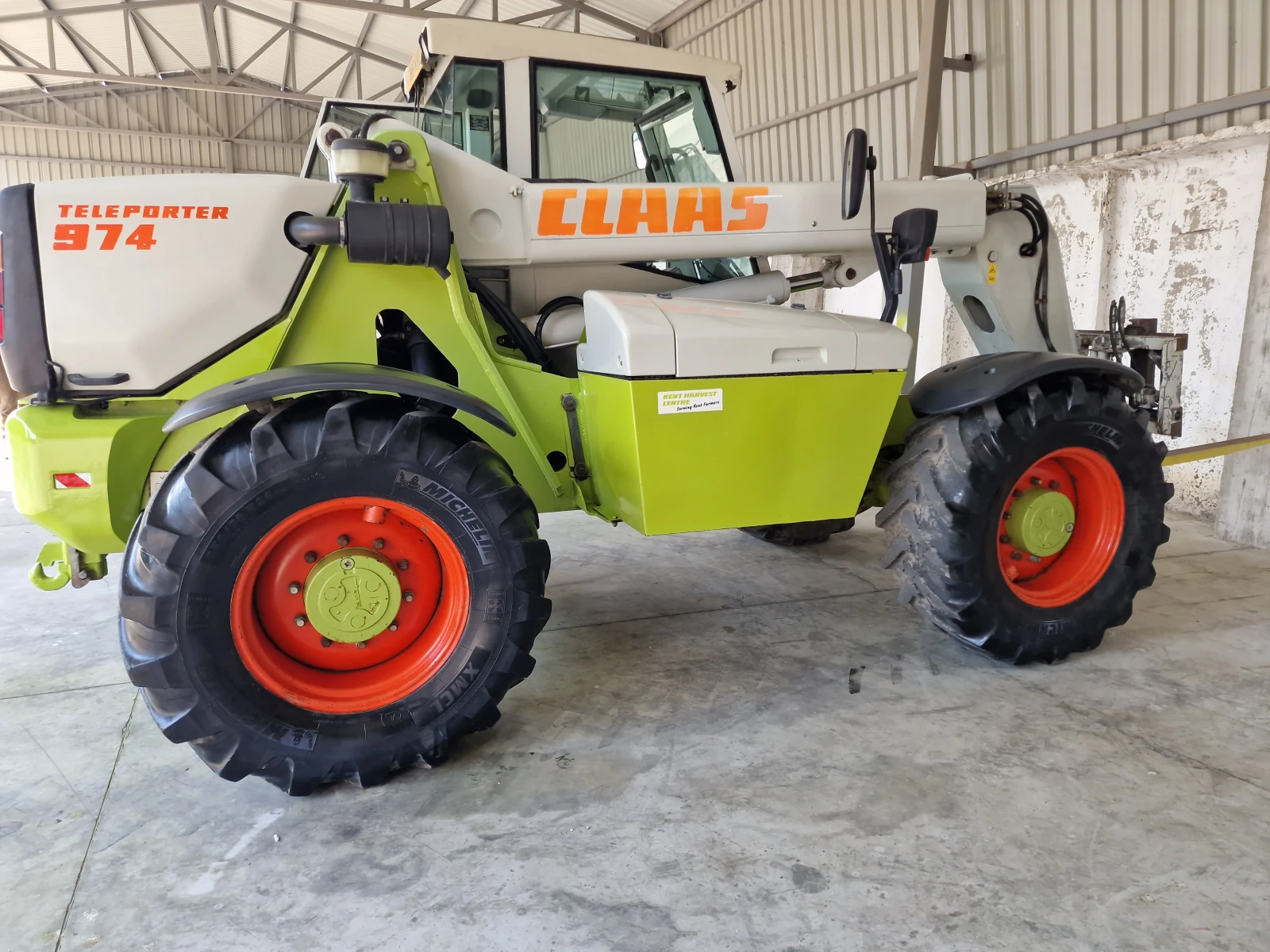Телескопичен товарач Claas TELEPORTER 974, снимка 8 - Селскостопанска техника - 55067877