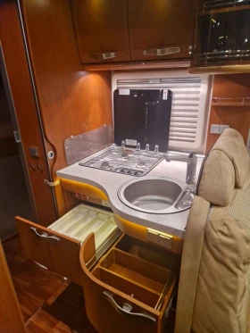 Кемпер HYMER / ERIBA B678, снимка 13