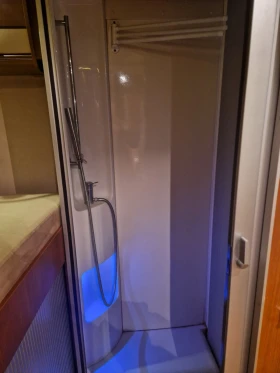 Кемпер HYMER / ERIBA B678, снимка 15