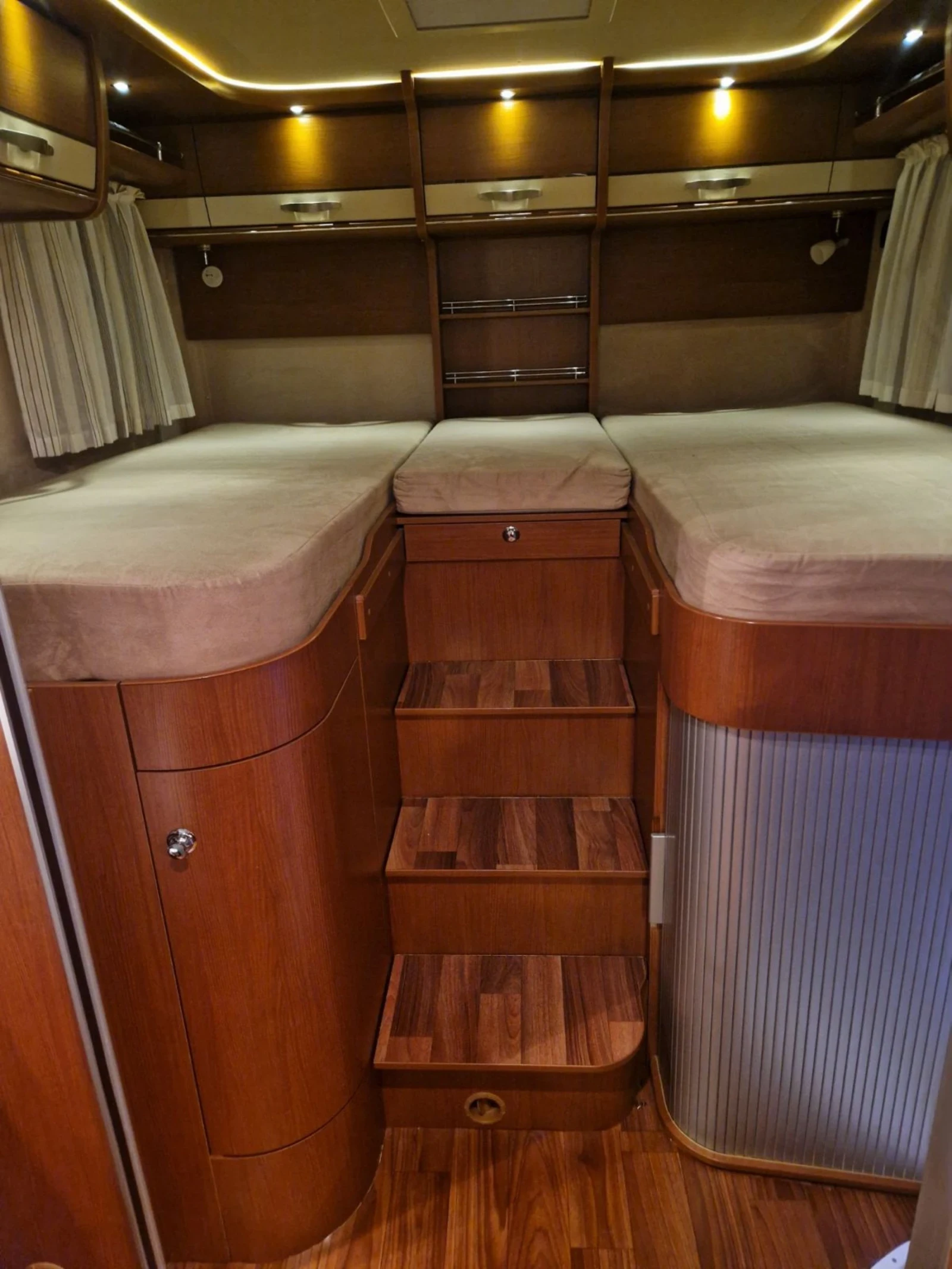 ������ HYMER / ERIBA B678 | Mobile.bg � ����������� 10