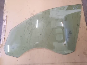 Стъкло врата предно ляво Алфа Ромео 159 (с)