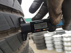 Гуми Летни 215/65R16, снимка 9