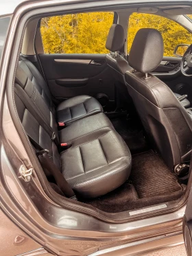 Mercedes-Benz B 200, снимка 13