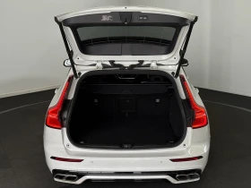 Volvo V60 R-Design, снимка 12