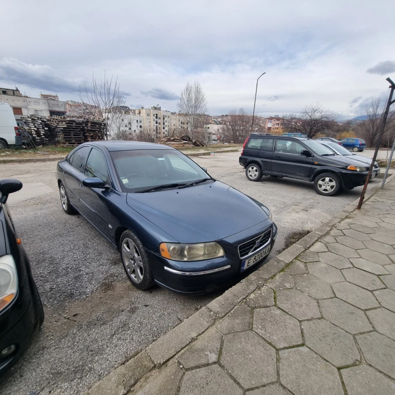 Volvo S60 2.4 D5, снимка 1 - Автомобили и джипове - 46615900