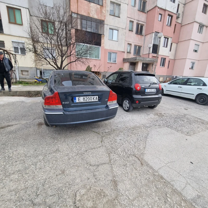 Volvo S60 2.4 D5, снимка 7 - Автомобили и джипове - 46615900