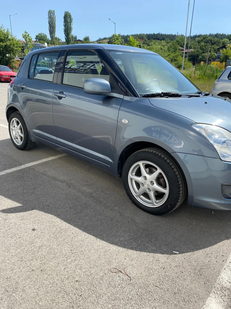 Suzuki Swift 1.3, снимка 2 - Автомобили и джипове - 46521261