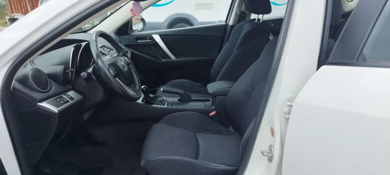 Mazda 3 2.2-185к.с, снимка 10 - Автомобили и джипове - 47486430