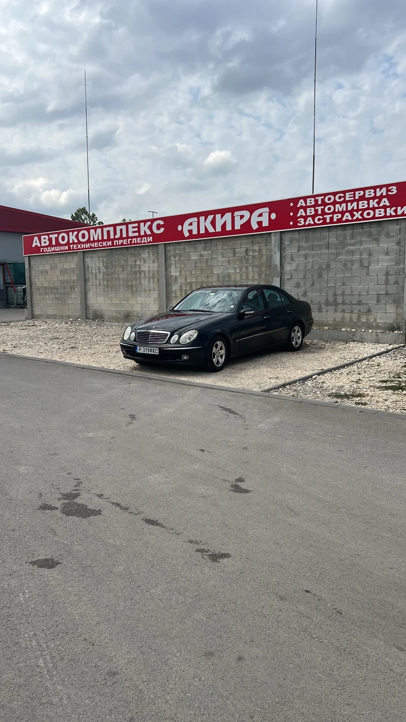 Mercedes-Benz E 270, снимка 1 - Автомобили и джипове - 48084446