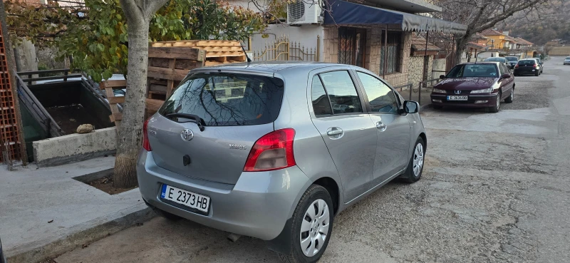 Toyota Yaris 1.4 D4D 90hp, снимка 5 - Автомобили и джипове - 48133656