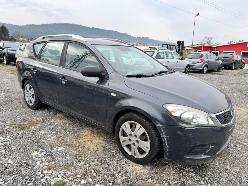 Kia Ceed 1.4i, FACELIFT, ВЪНШНИ ЗАБЕЛЕЖКИ , снимка 5 - Автомобили и джипове - 48202683