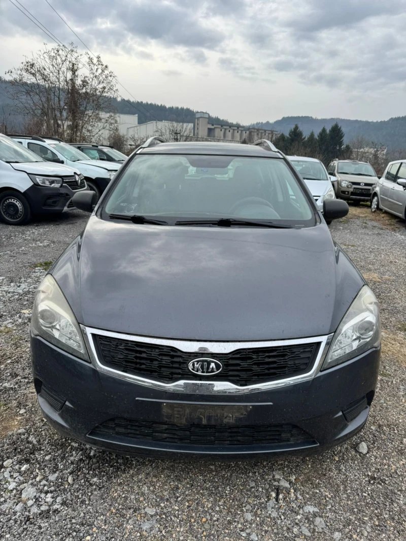 Kia Ceed 1.4i, FACELIFT, ВЪНШНИ ЗАБЕЛЕЖКИ , снимка 6 - Автомобили и джипове - 48202683