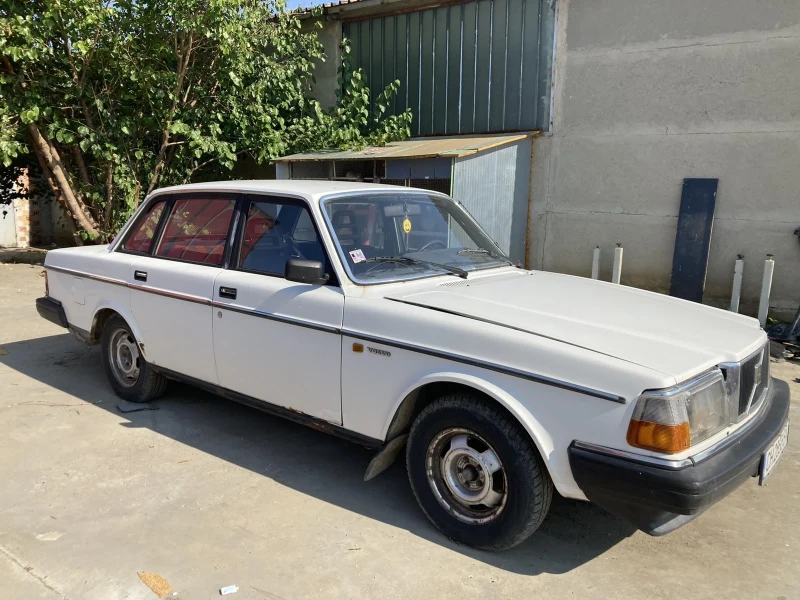 Volvo 240, снимка 2 - Автомобили и джипове - 48375740