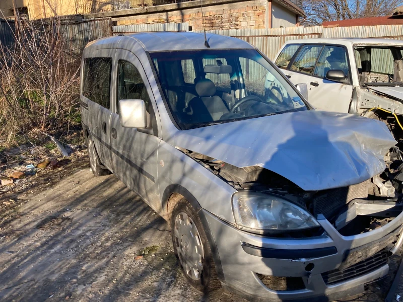 Opel Combo 1.6 CNG, снимка 2 - Автомобили и джипове - 48651283