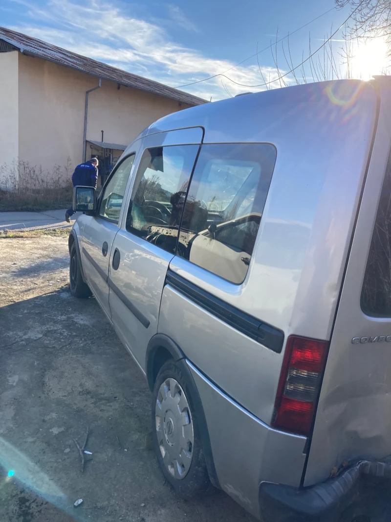 Opel Combo 1.6 CNG, снимка 5 - Автомобили и джипове - 48651283