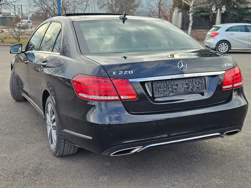 Mercedes-Benz E 220 AMG ПАКЕТ/ЛИЗИНГ, снимка 4 - Автомобили и джипове - 48882953