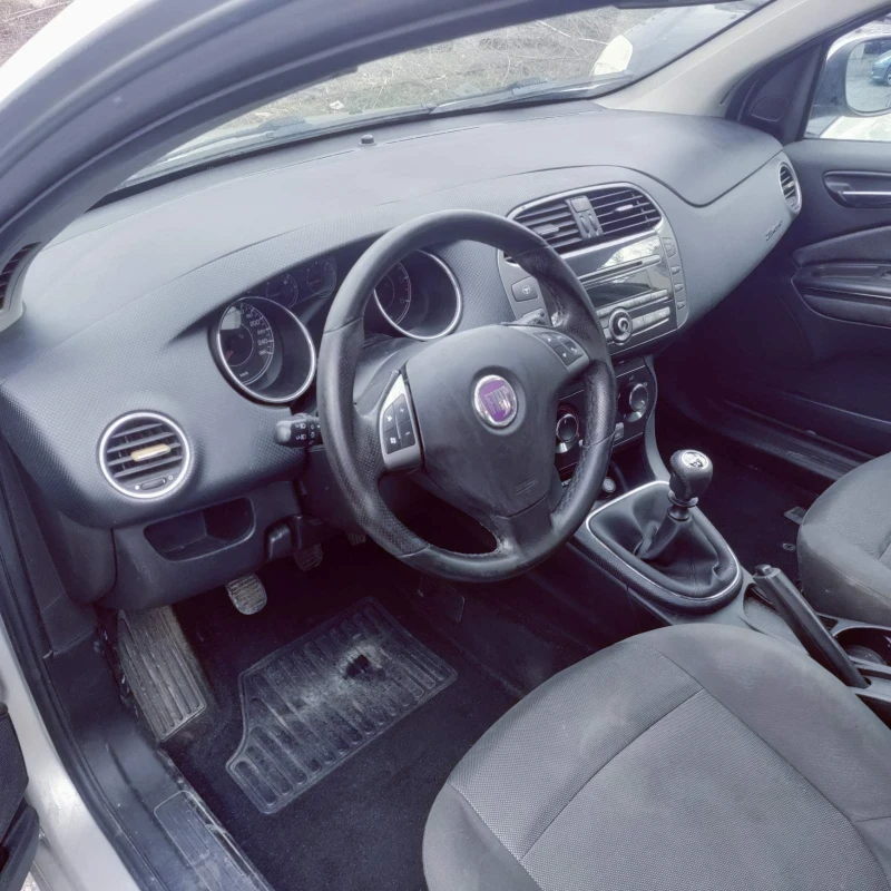 Fiat Bravo 1.9JTD 120KS, снимка 12 - Автомобили и джипове - 49145282