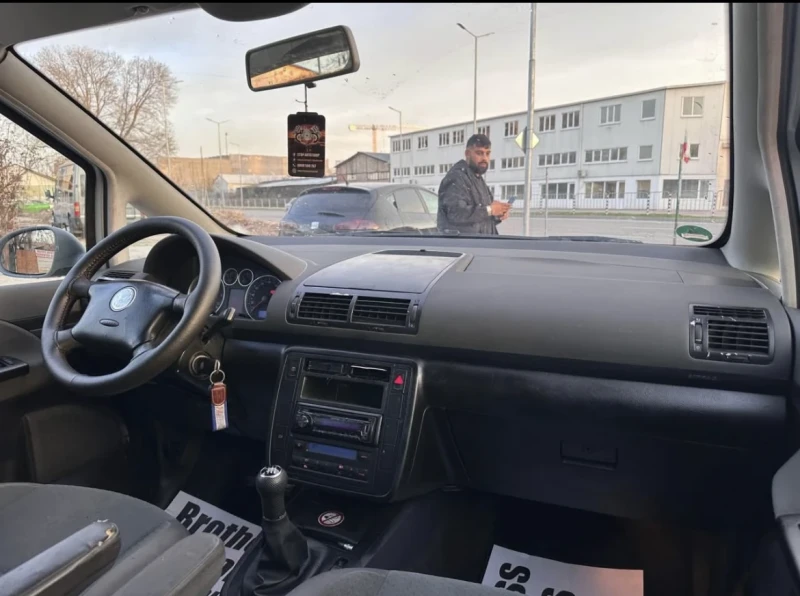 VW Sharan, снимка 6 - Автомобили и джипове - 49499873