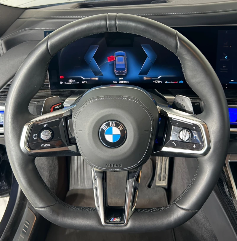 BMW 740 d xDrive* M-Sport* Bowers* SkyLounge* Massage* HuD, снимка 12 - Автомобили и джипове - 52441288