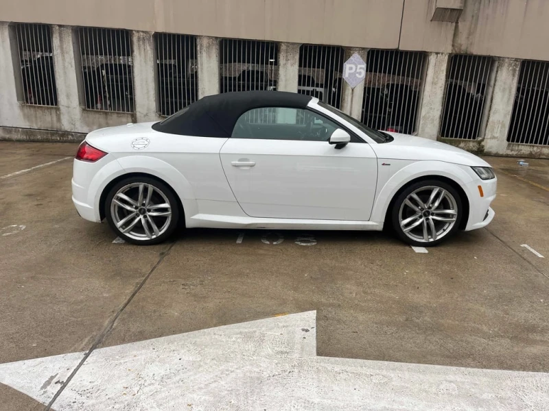 Audi Tt * 2.0T * CARFAX * БЕЗ ПЪРВОНАЧАЛНА ВНОСКА, снимка 3 - Автомобили и джипове - 52874106