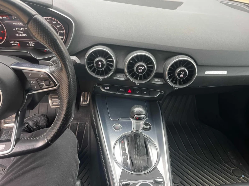 Audi Tt * 2.0T * CARFAX * БЕЗ ПЪРВОНАЧАЛНА ВНОСКА, снимка 9 - Автомобили и джипове - 52874106