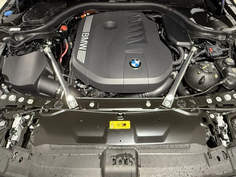 BMW 550 CARFAX* HeadUp* АвтоКредит* (ЦЕНА ДО БГ), снимка 14 - Автомобили и джипове - 53206086