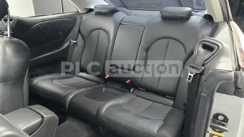 Mercedes-Benz CLK 500 | ВКЛЮЧЕН ТЕХНОТЕСТ, снимка 10 - Автомобили и джипове - 54415059
