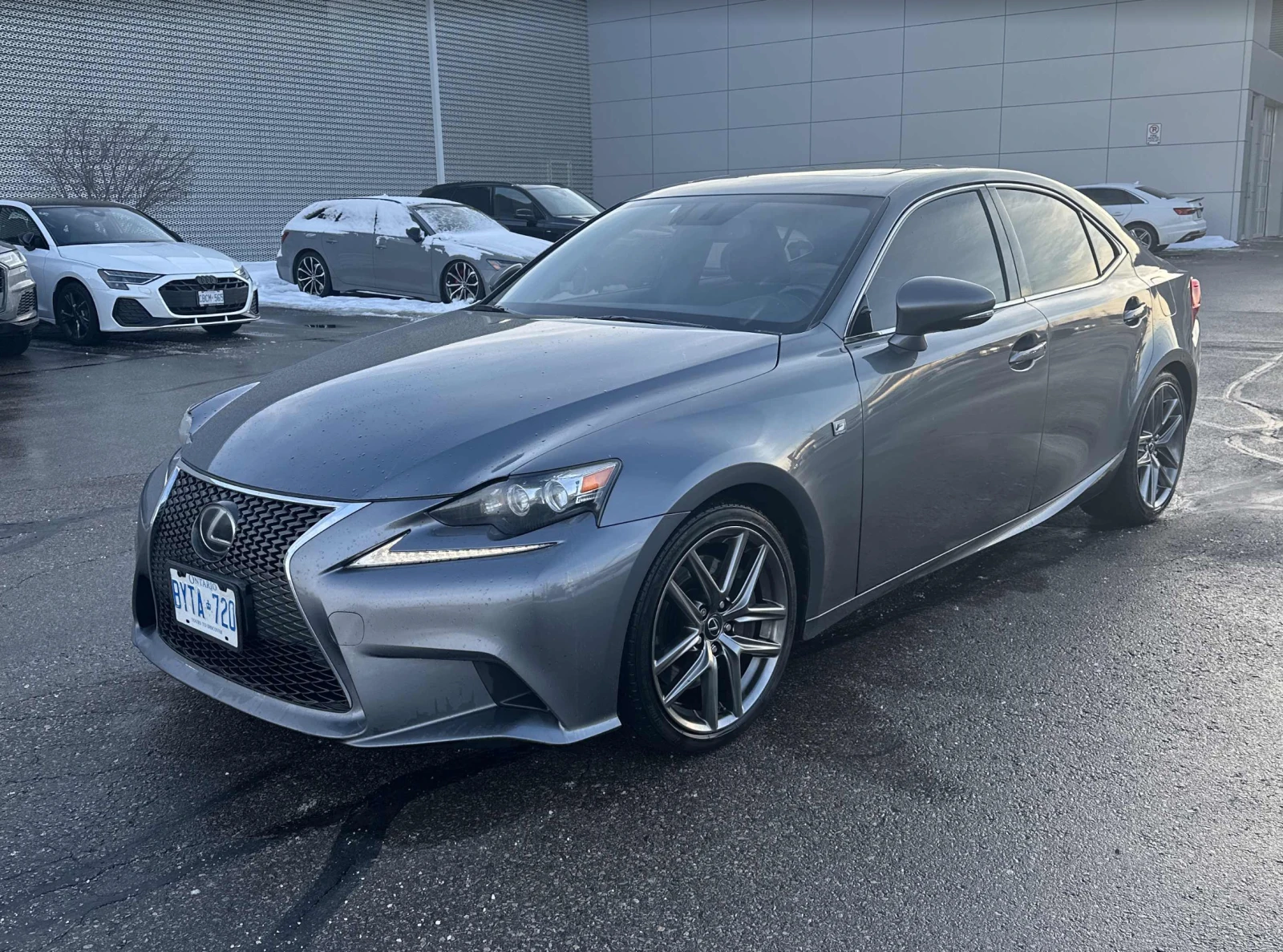 Lexus IS 350 F sport * АВТОКРЕДИТ* , снимка 1