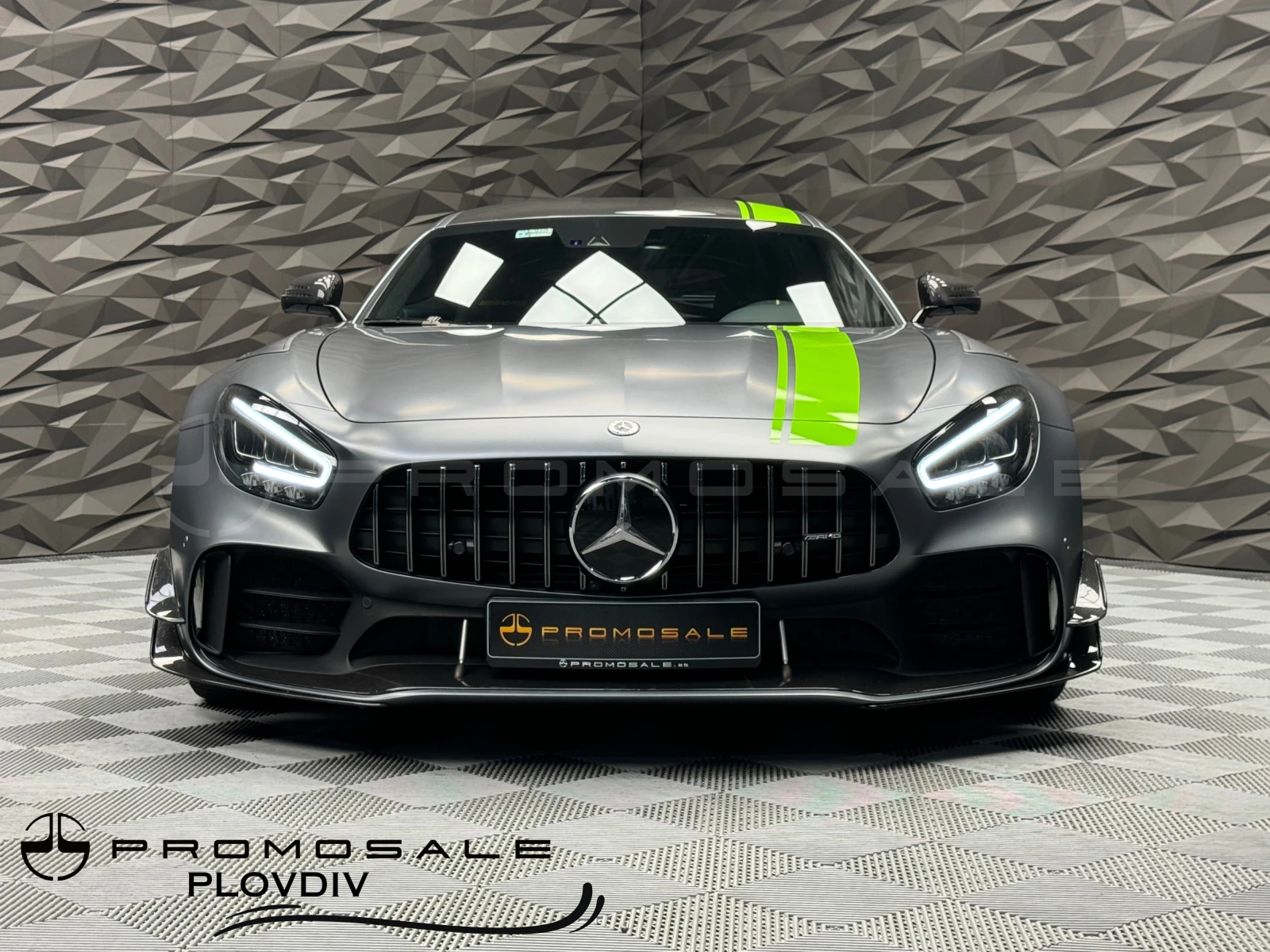 Mercedes-Benz AMG GT R PRO Carbon* Sport seats* Burmester - изображение 2