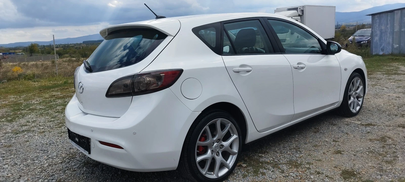 Mazda 3 2.2-185к.с - изображение 5