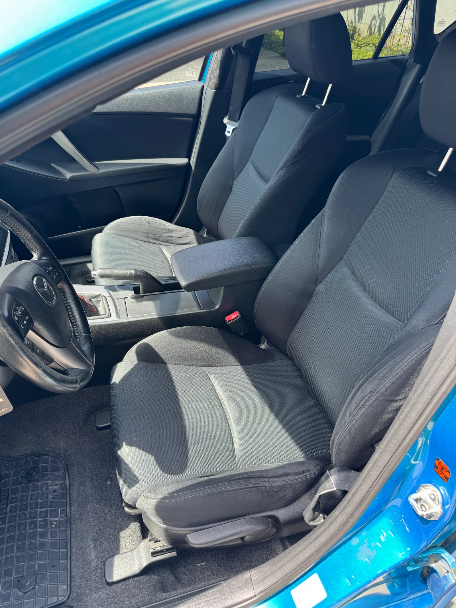 Mazda 3 1.6i * Газ * 105 к.с. * Първи собственик  - изображение 8