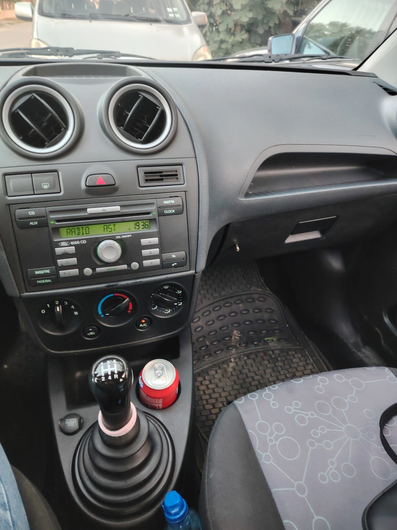 Ford Fiesta  - изображение 4