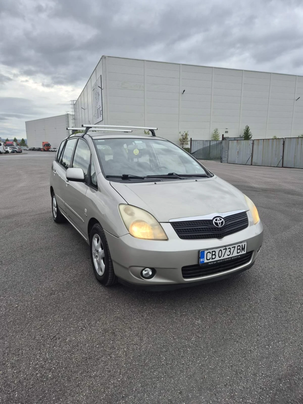 Toyota Corolla verso  - изображение 2