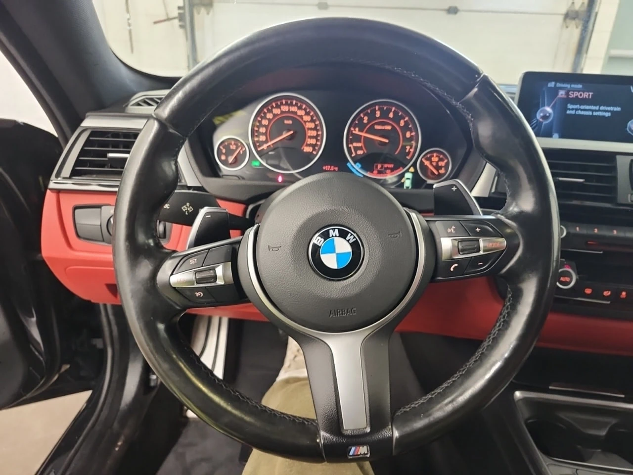 BMW 435 * АВТО КРЕДИТ* ЦЕНА ДО БГ * СЕРВИЗНА ИСТОРИЯ *  - изображение 9