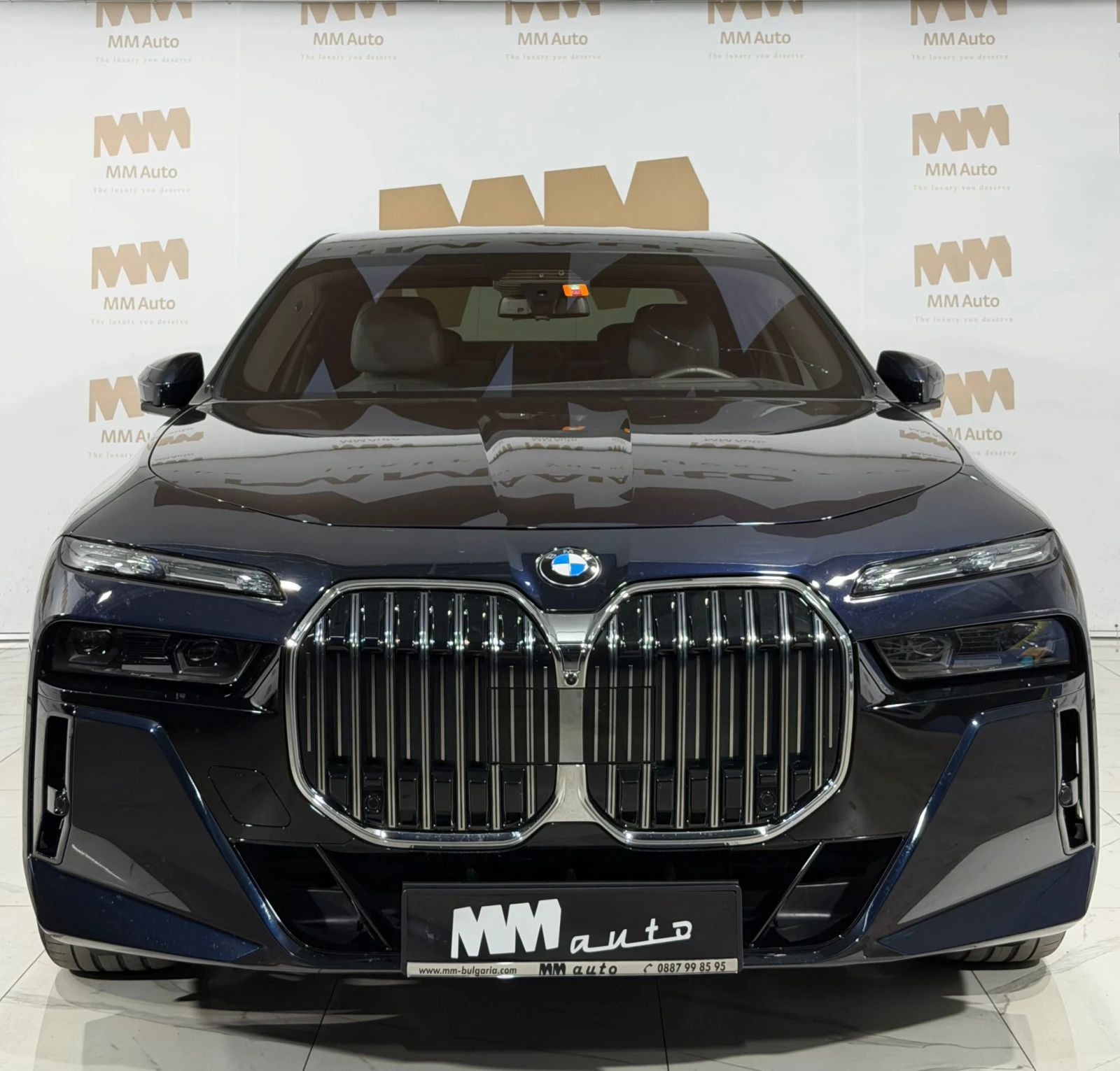 BMW 740 d xDrive* M-Sport* Bowers* SkyLounge* Massage* HuD | Mobile.bg   4