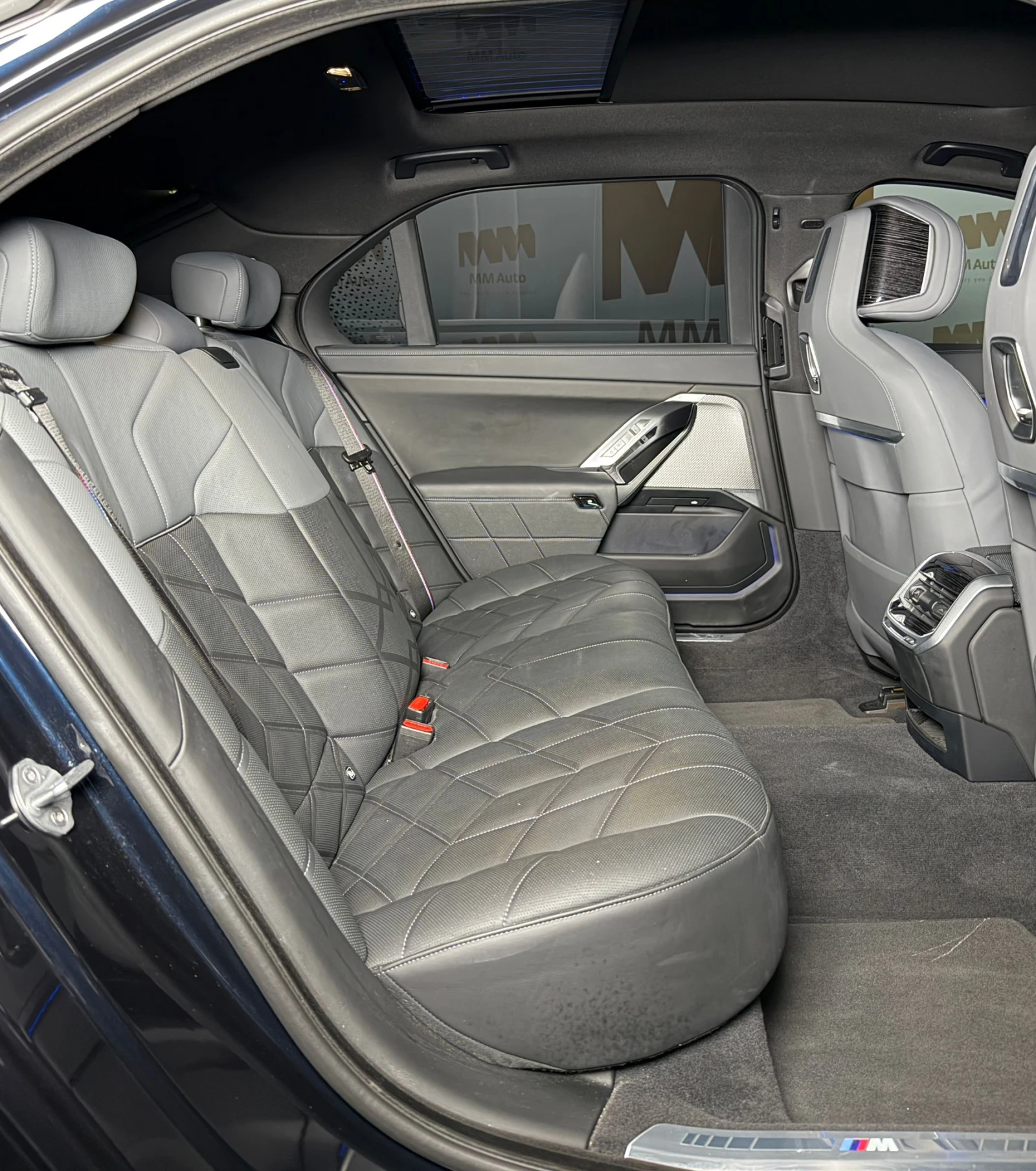 BMW 740 d xDrive* M-Sport* Bowers* SkyLounge* Massage* HuD | Mobile.bg   11