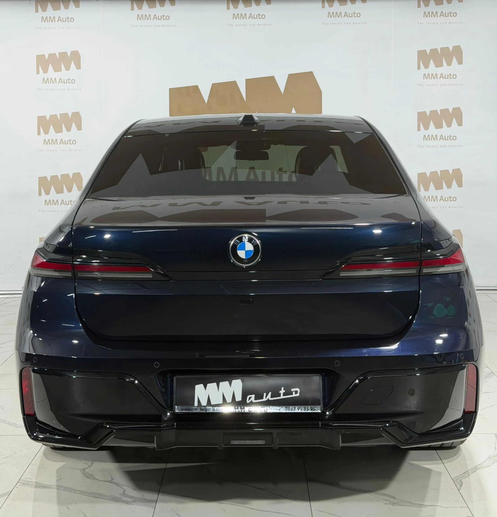 BMW 740 d xDrive* M-Sport* Bowers* SkyLounge* Massage* HuD | Mobile.bg � ����������� 5