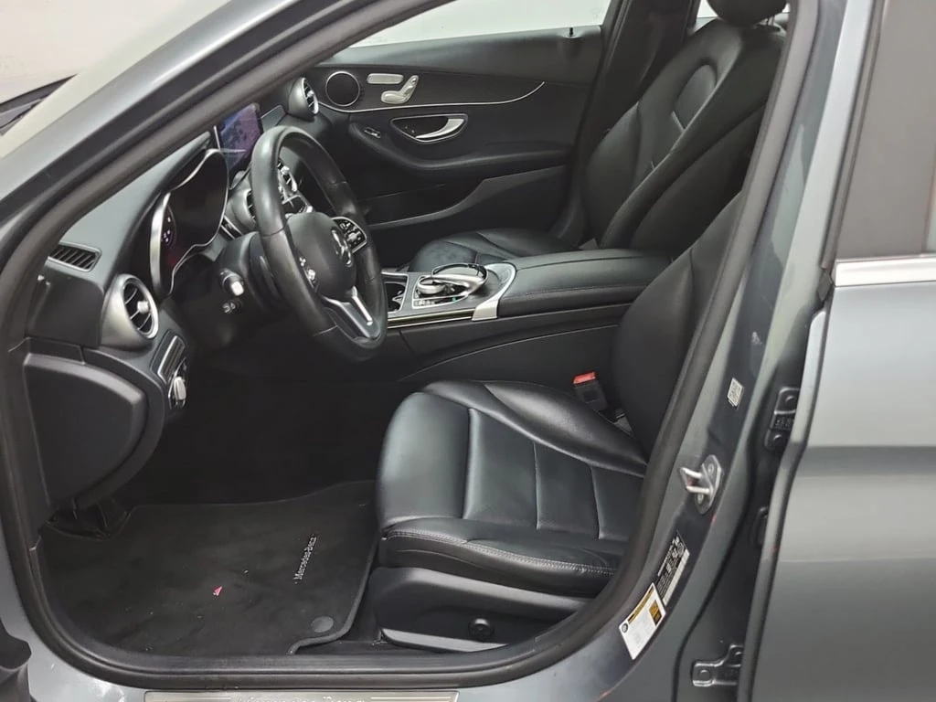 Mercedes-Benz C 300 2020 CARFAX * БЕЗ ПЪРВОНАЧАЛНА ВНОСКА - изображение 9
