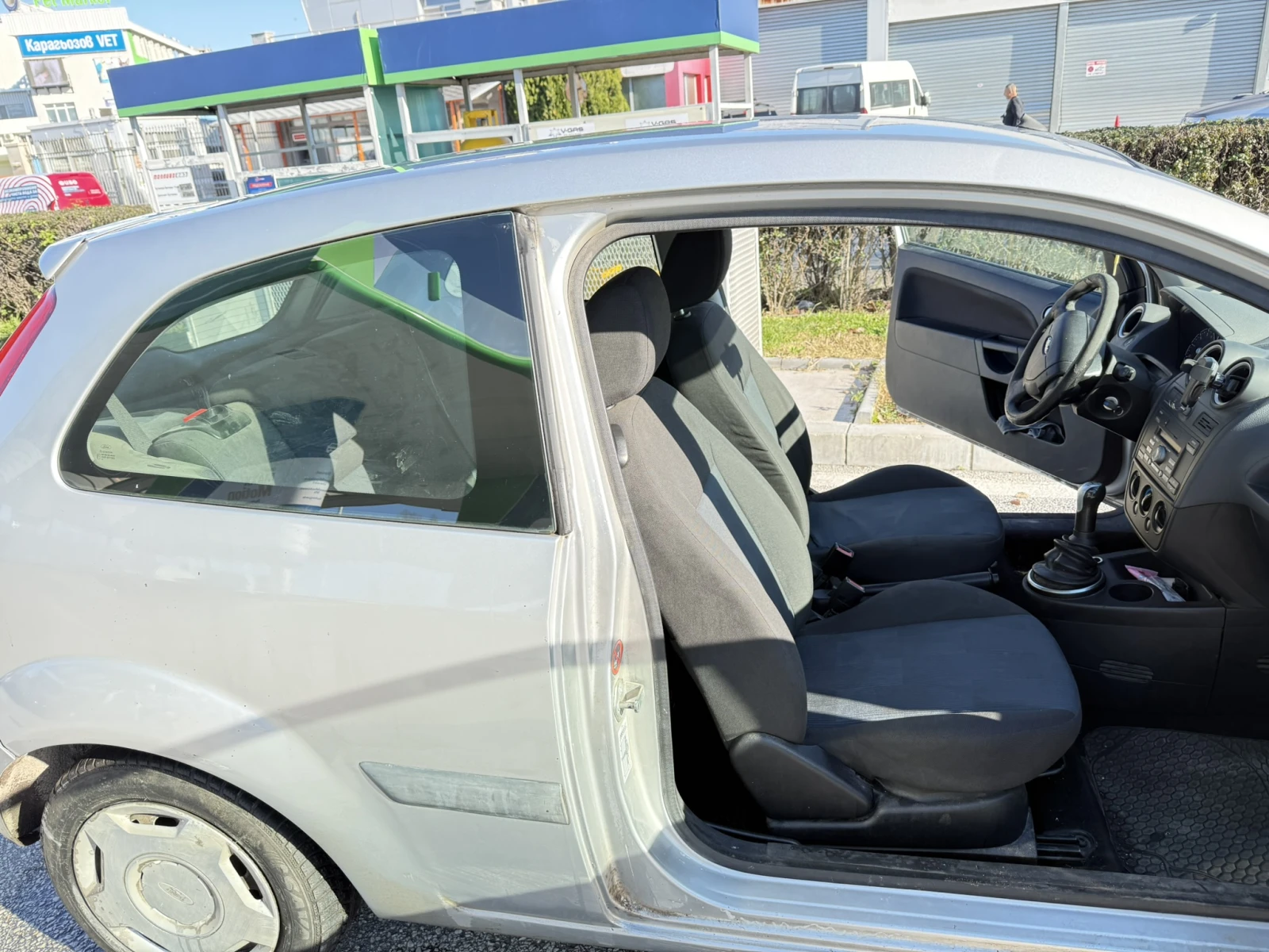 Ford Fiesta  - изображение 4